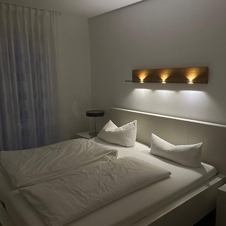 2-Zimmer-Ferienwohnung Mit Hotelservice Und 2 Balkons - Golf, Bike Und Wellness Im Markgraeflerland Bad Bellingen Esterno foto