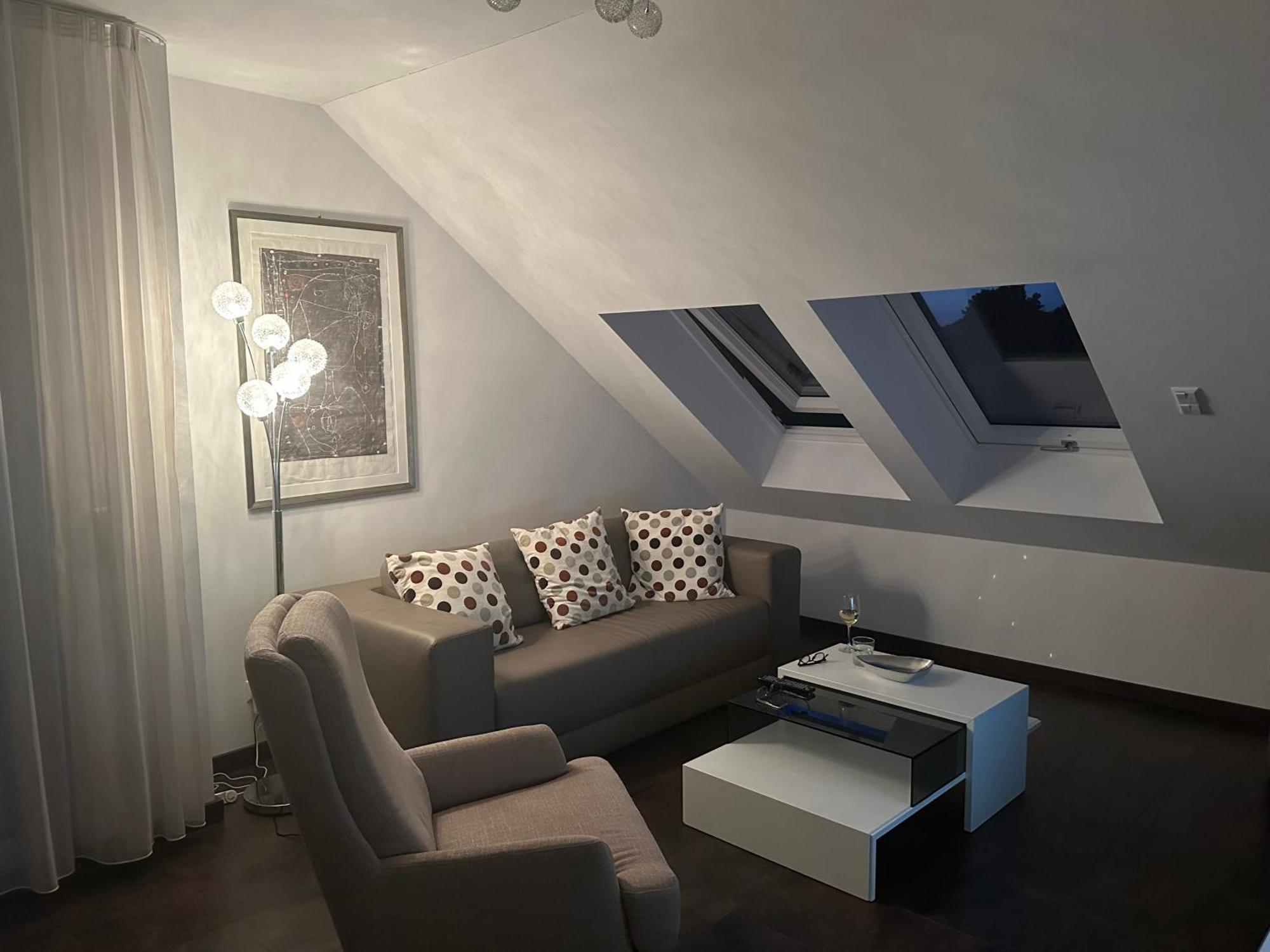 2-Zimmer-Ferienwohnung Mit Hotelservice Und 2 Balkons - Golf, Bike Und Wellness Im Markgraeflerland Bad Bellingen Esterno foto